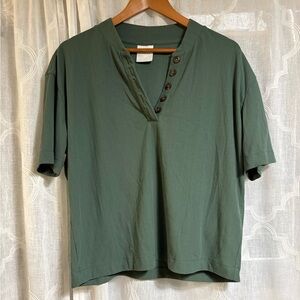 Varley Forest Green Button V-Neck Short Sleeve Top